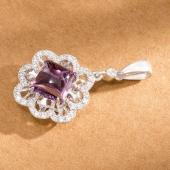S925银镶嵌 紫色宝石花朵时尚吊坠 约2.31g